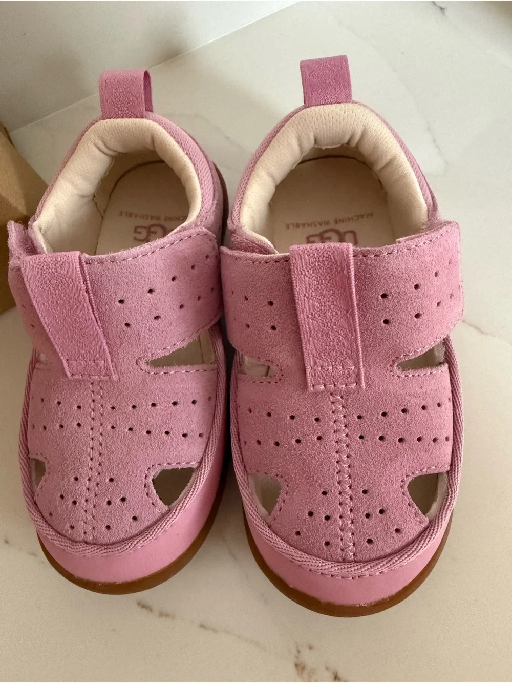 UGG Toddler Pink Adventurer Sandal New Size 7